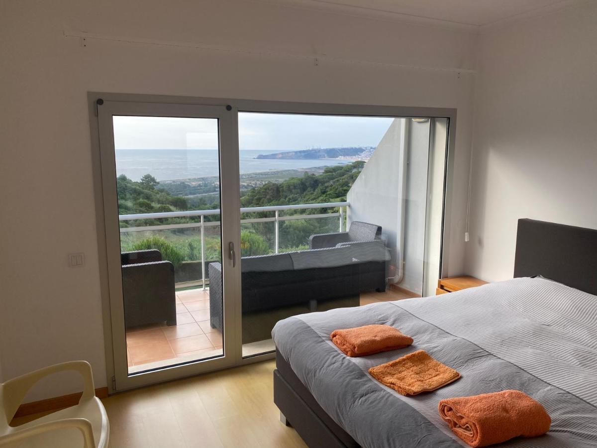 Villa With Views Over The Atlantic Ocean And Swimming Pool Famalicao Exterior photo